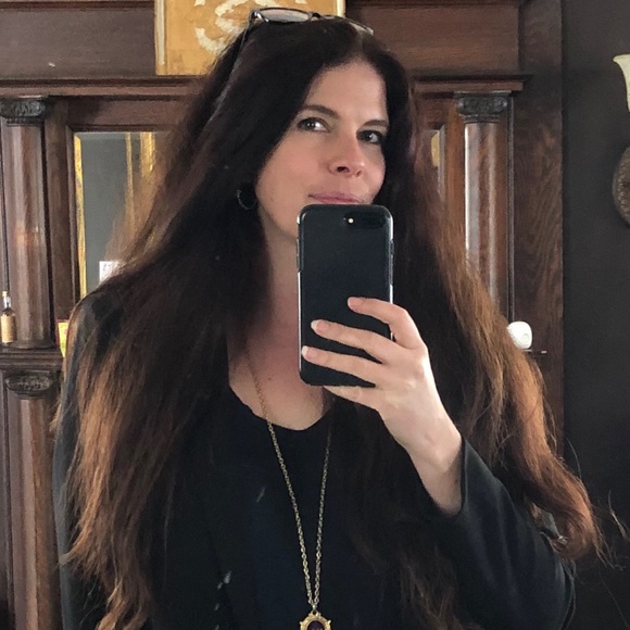 Meet your Posher, Gisele - Picture 1 of 1